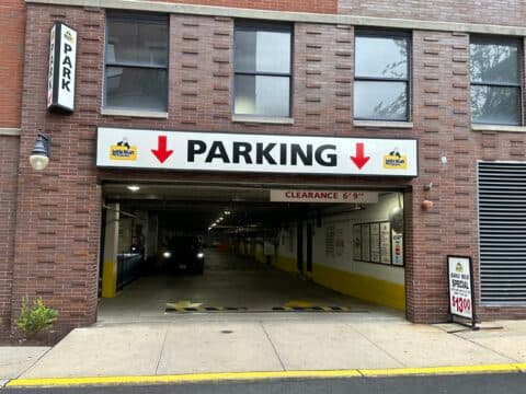 Independence Garage – Garage