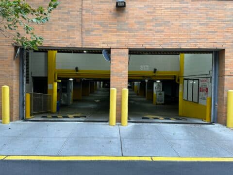 Sovereign Garage – Garage